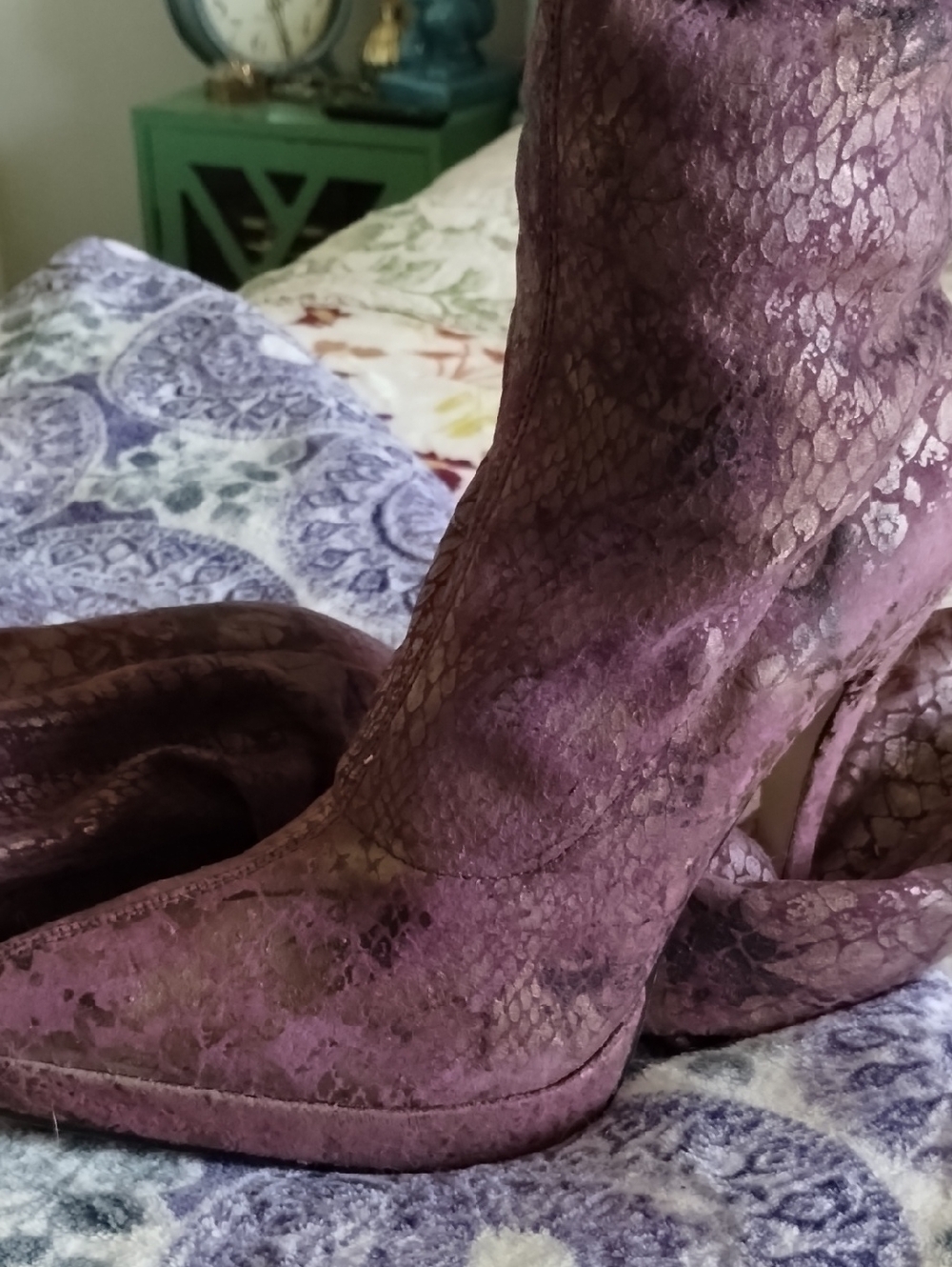 Hollywood Heels Women's Purple Snakeskin-Effect High Heel Boots Size 8